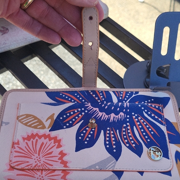 Spartina 449 Floral Wallet - Blue, Red, Tan - Picture 14 of 16